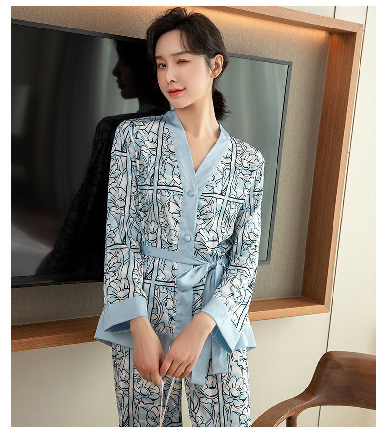 Long Sleeve Ice Silk Classic Style Silk Sexy Home Wear Can Be Worn Outside