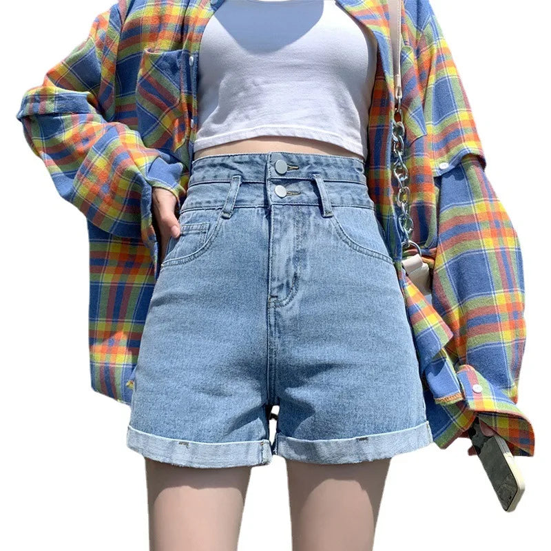 Women's Simple Double-button Denim Shorts. New Summer Loose-fitting, High-waisted, Casual Straight-leg Rolled-up Jeans for Women