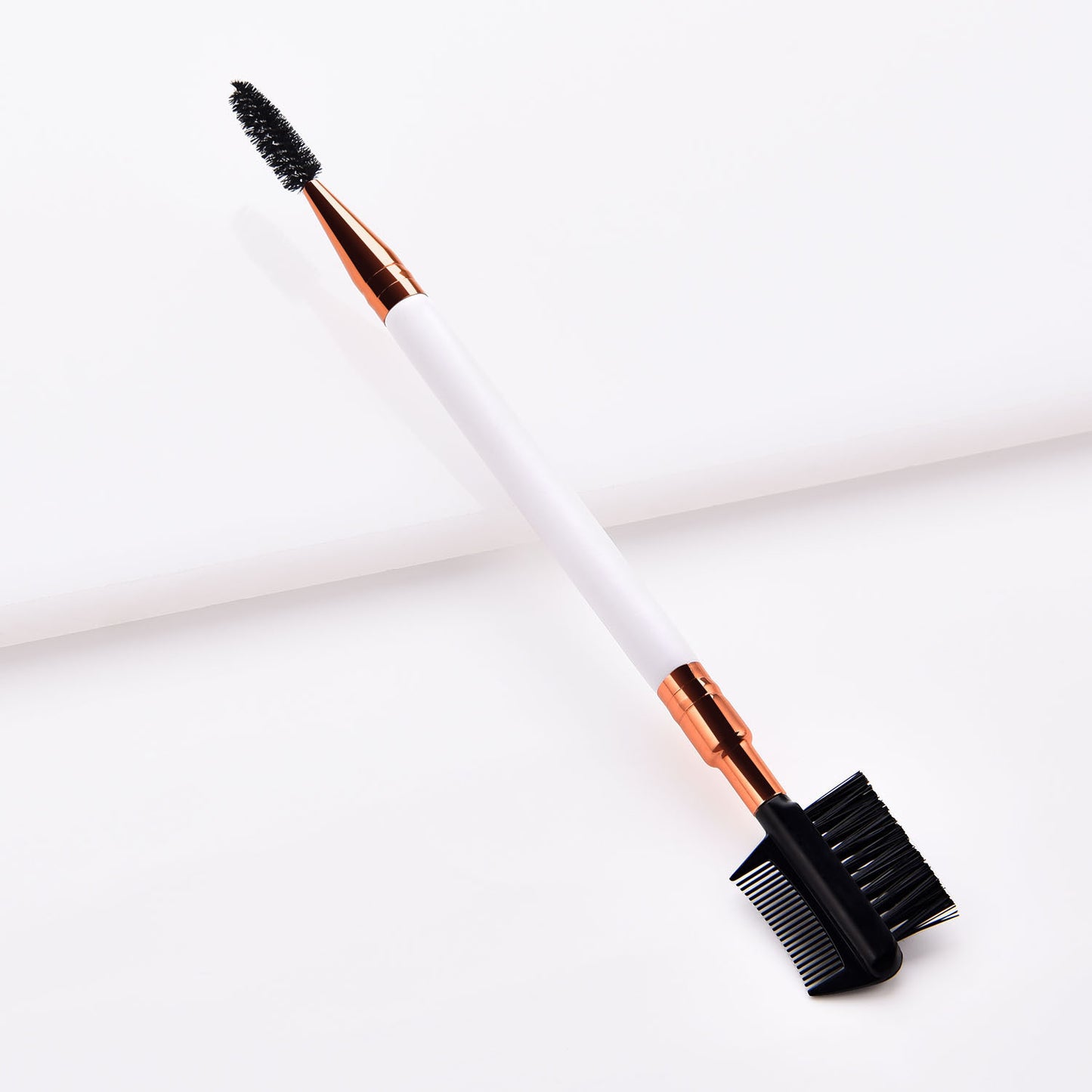 Single double-ended makeup brush and eyelash brush by http://Lolyshop.shop